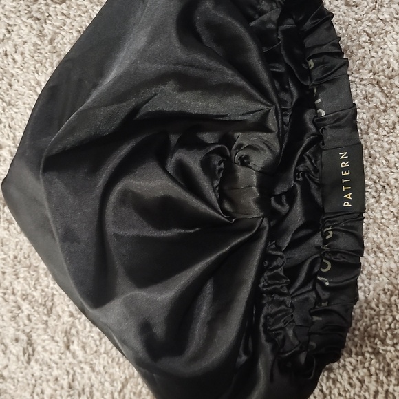 PATTERN BONNET - Picture 3 of 3